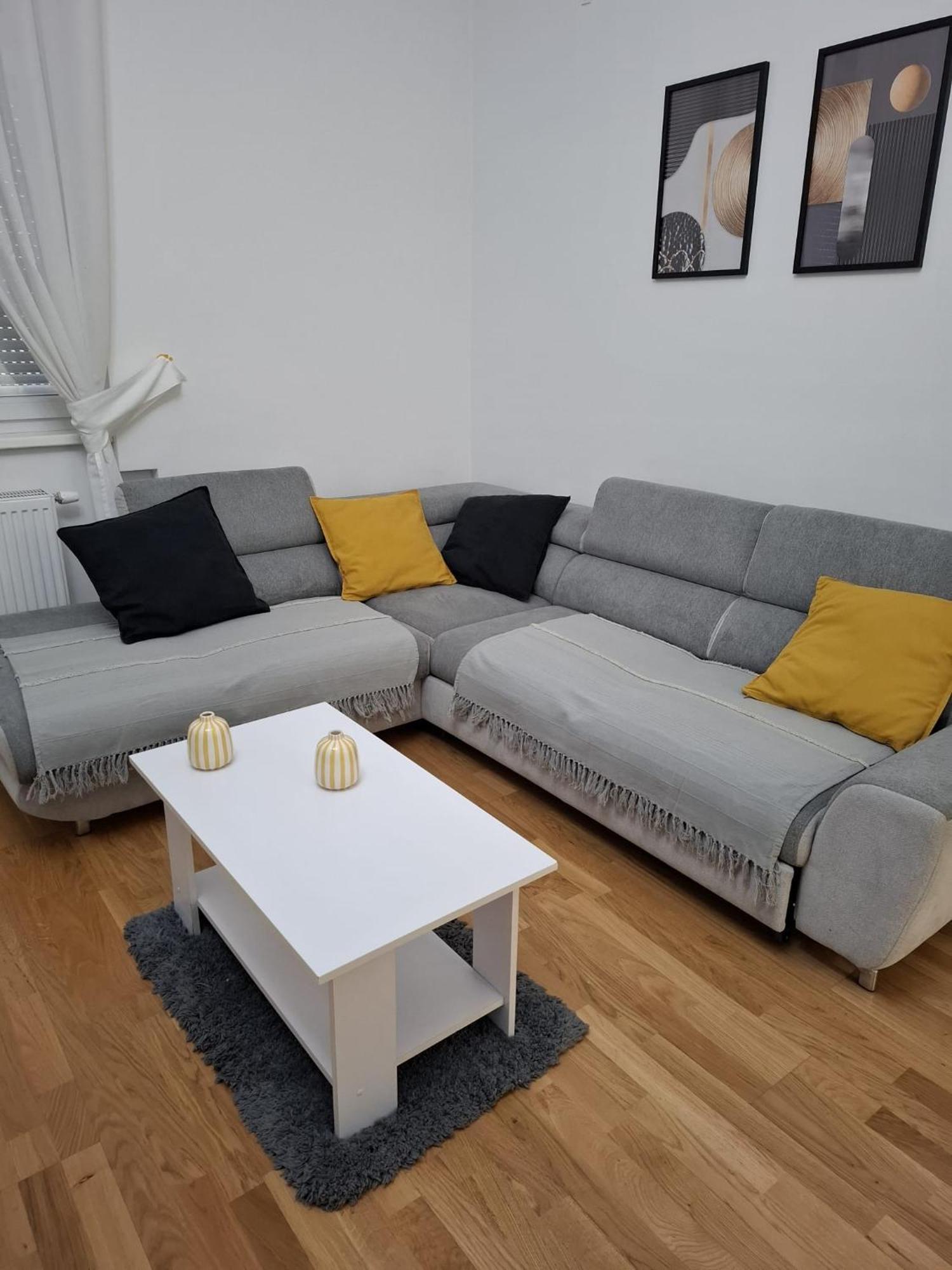 Nala Aa2 Apartment ซาเกร็บ ภายนอก รูปภาพ